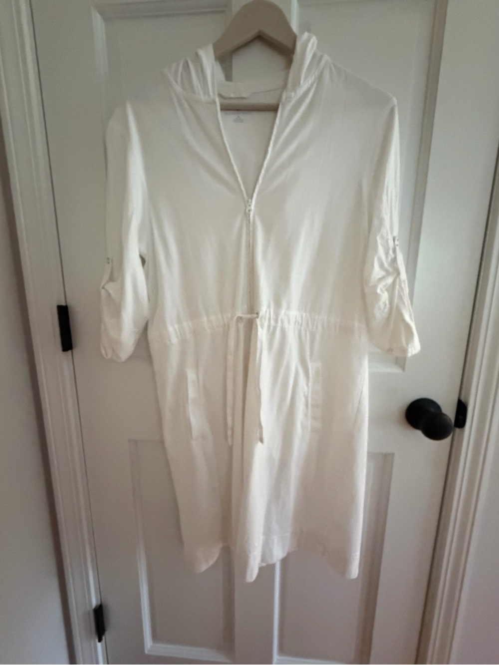Lands End Full Zip Hooded Beach Cover Up. Drawstring Waist. White Size M EUC!